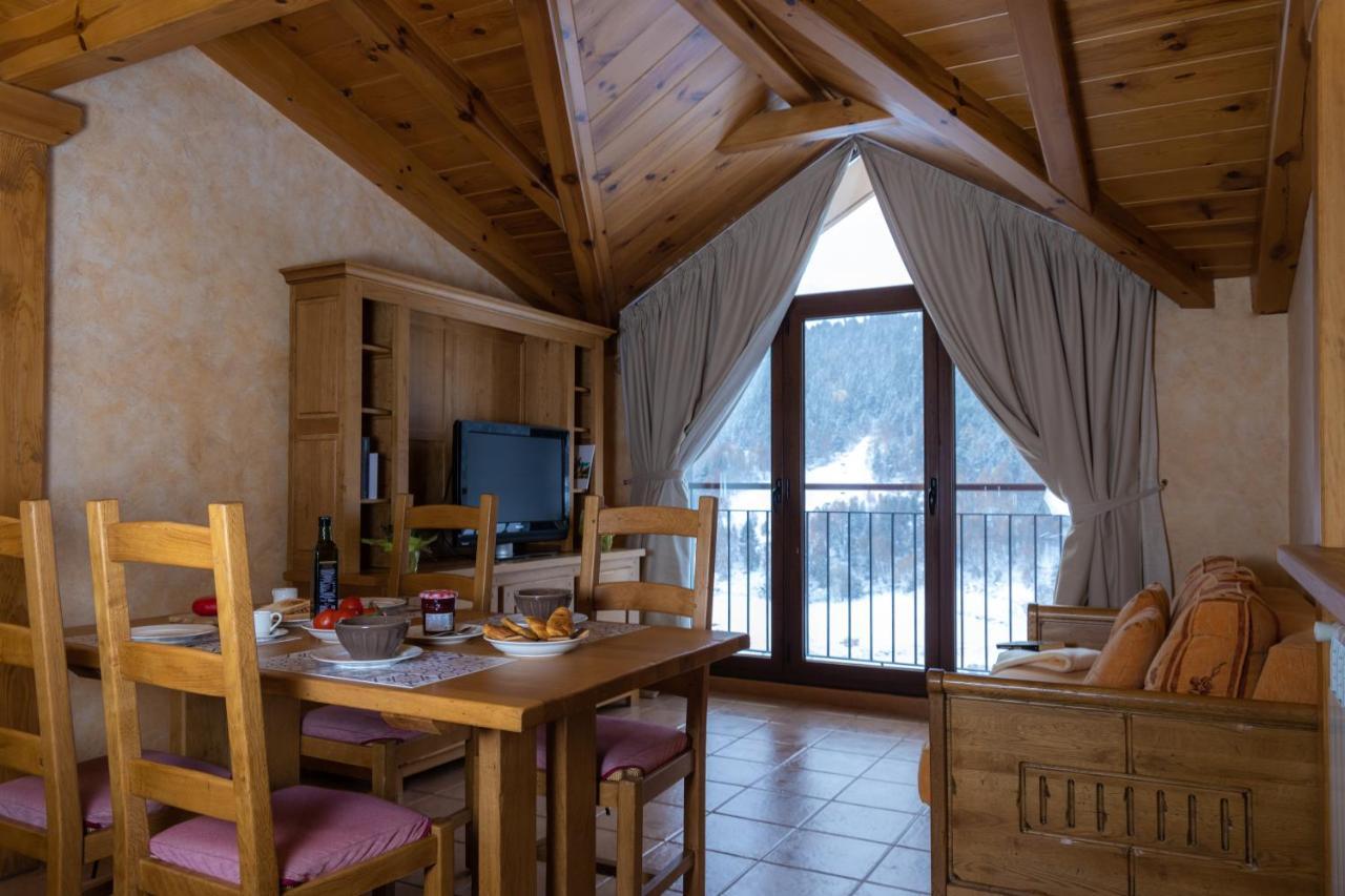 Apartaments Els Llacs Bordes d'Envalira Ngoại thất bức ảnh