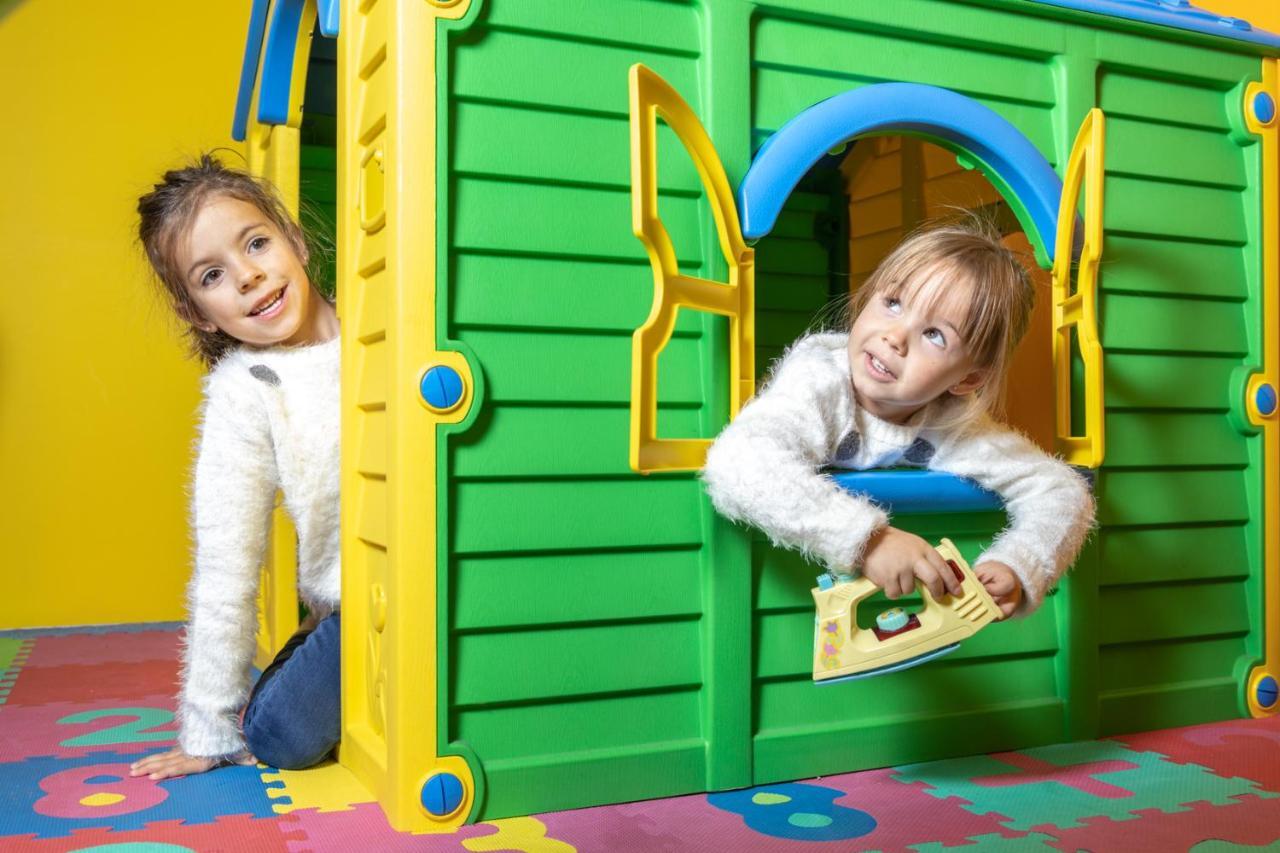 Apartaments Els Llacs Bordes d'Envalira Ngoại thất bức ảnh